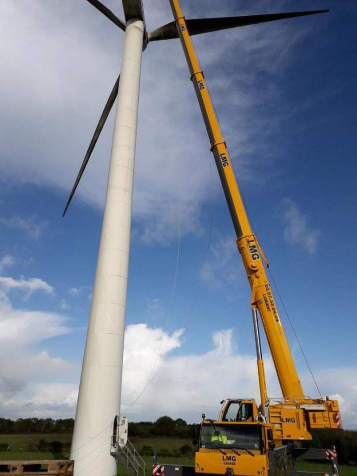 Levage cellule sur éolienne Morbihan