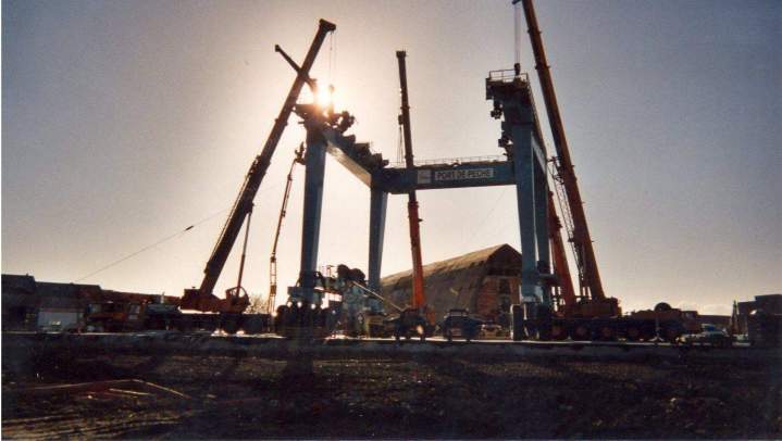 Levage exceptionnel à quatre grues Morbihan